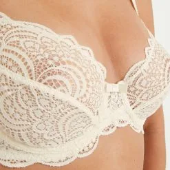 DENTELLE SOUTIEN-GORGE EMBOITANT ECRU -Culottes RougeGorge Soldes 11145900 Z