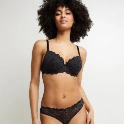 DENTELLE SOUTIEN-GORGE AMPLI EMBOITANT NOIR