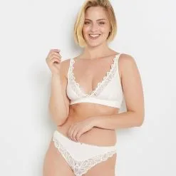 SYARA SOUTIEN-GORGE SANS ARMATURES ECRU