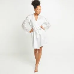 TINA DESHABILLE DENTELLE BLANC